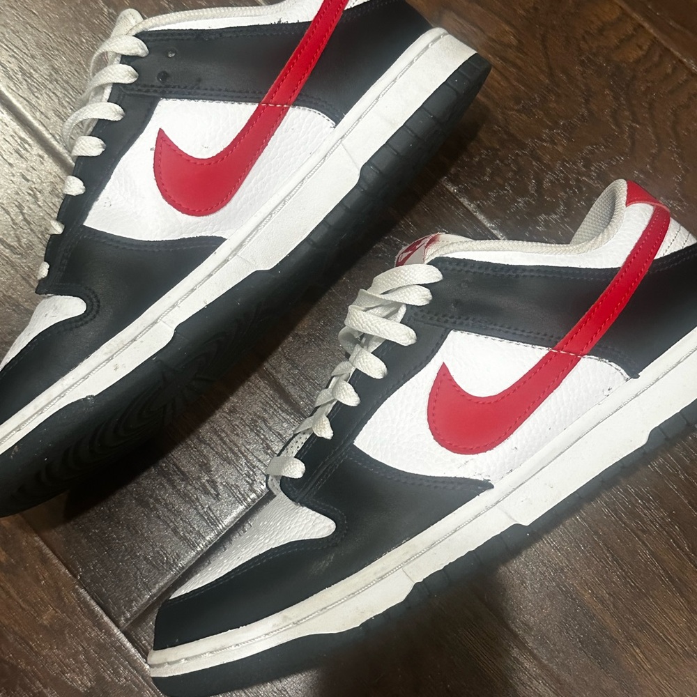 Men’s Nike Dunk Low Retro Black/University Red-White Swoosh Panda Men Size 9.5